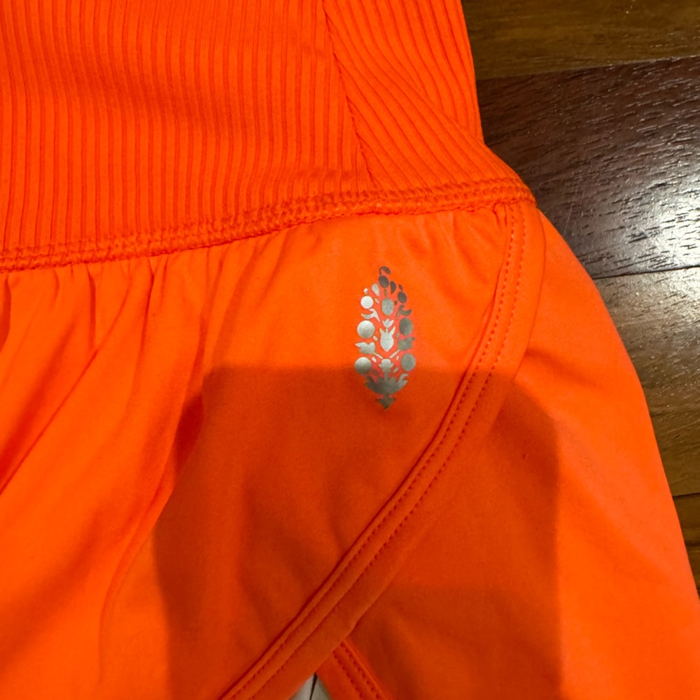 Free People shorts - Picture 3 of 6